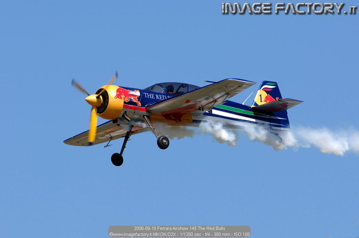 2006-09-10 Ferrara Airshow 145 The Red Bulls